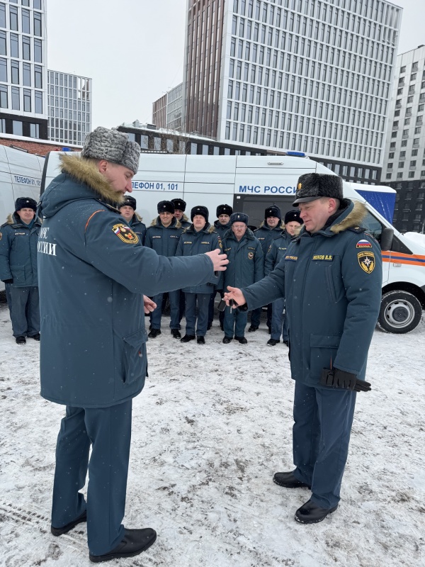 Торжественная церемония передачи специальной техники в ВГСВ (г. Москва) филиал ВГСО 21 ФАУ «ВГСЧ в строительстве»